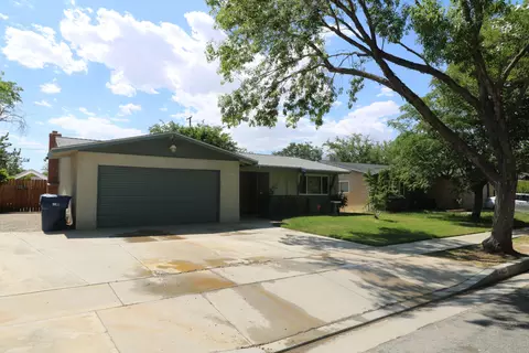 44521 Denmore Ave, Lancaster, CA 93535 photo 3