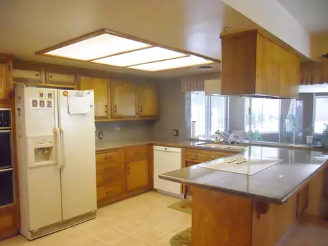 2626 Space Ct, Lancaster, CA 93536 photo 3