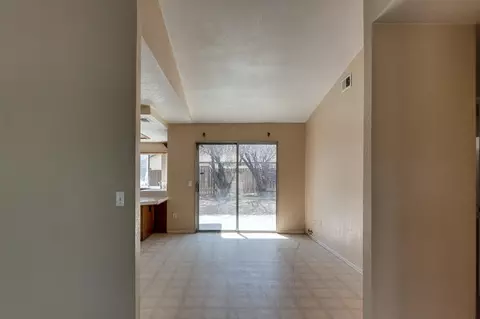 43853 30th St E, Lancaster, CA 93535 photo 4