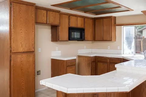 43853 30th St E, Lancaster, CA 93535 photo 6