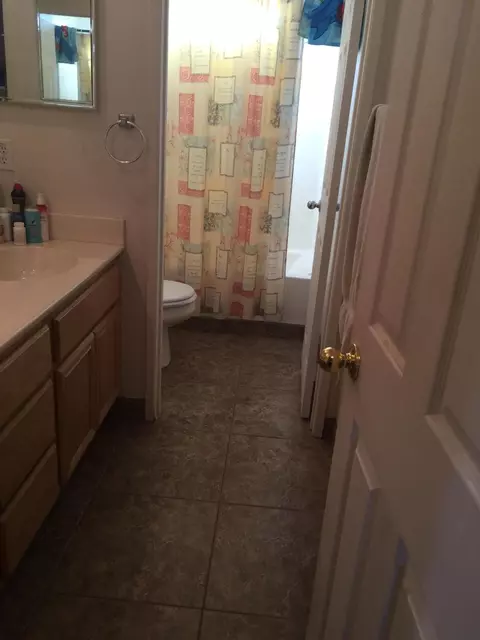 45565 Robinson Dr, Lancaster, CA 93535 photo 16