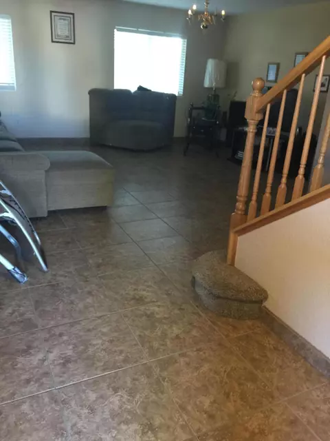 45565 Robinson Dr, Lancaster, CA 93535 photo 7
