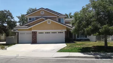 2640 Harmony Way E, Lancaster, CA 93535 photo 1