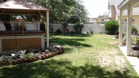 2640 Harmony Way E, Lancaster, CA 93535 photo 15