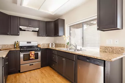 646 Jackman St E, Lancaster, CA 93535 photo 9