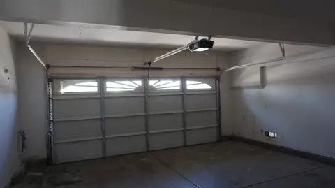 2124 Benfar Dr, Lancaster, CA 93535 photo 9