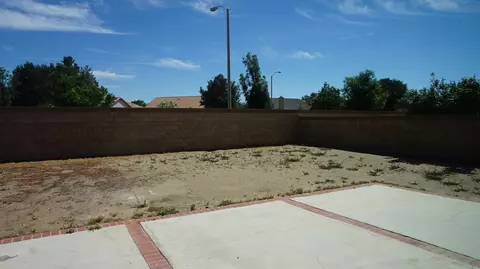 2124 Benfar Dr, Lancaster, CA 93535 photo 24