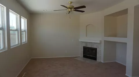 2124 Benfar Dr, Lancaster, CA 93535 photo 5