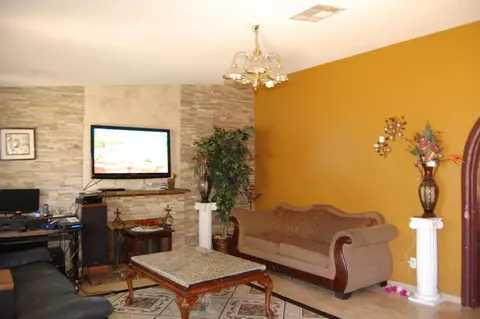 37315 28th E, Palmdale, CA 93550 photo 3