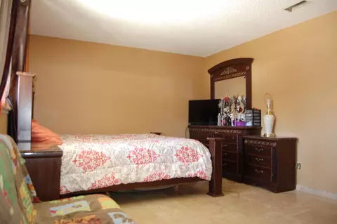 37315 28th E, Palmdale, CA 93550 photo 9