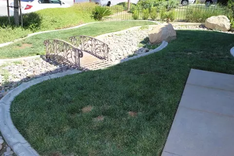 44206 Rucker St, Lancaster, CA 93535 photo 3
