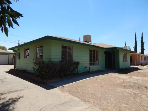 38714 36th St E, Palmdale, CA 93550 photo 2