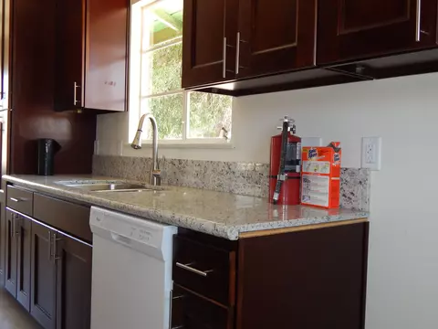 38714 36th St E, Palmdale, CA 93550 photo 8