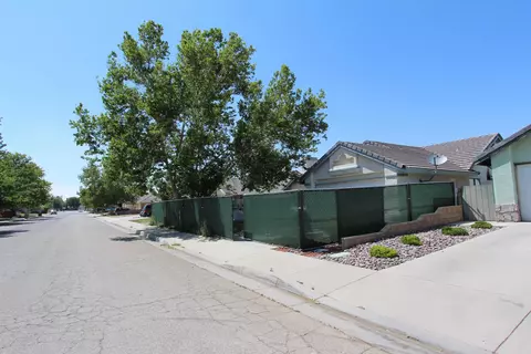 835 Avenue J6 E, Lancaster, CA 93535 photo 3