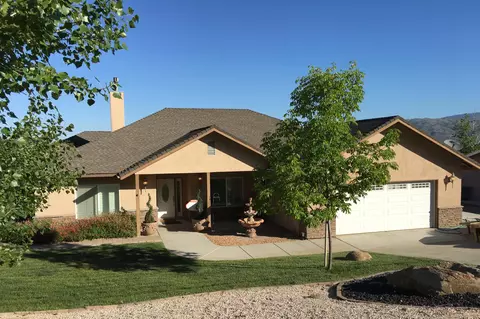 17601 Bold Venture Dr, Tehachapi, CA 93561 photo 1