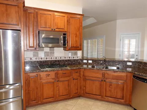 17601 Bold Venture Dr, Tehachapi, CA 93561 photo 3