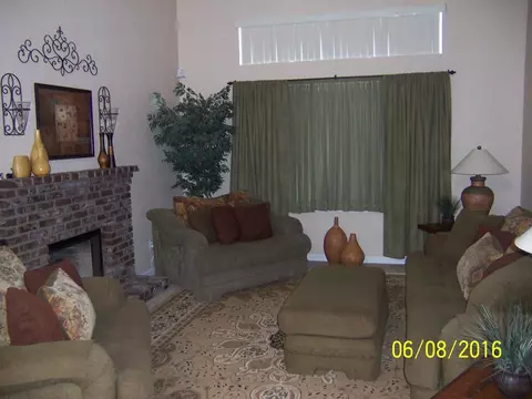 43423 Carpenter Dr, Lancaster, CA 93535 photo 5