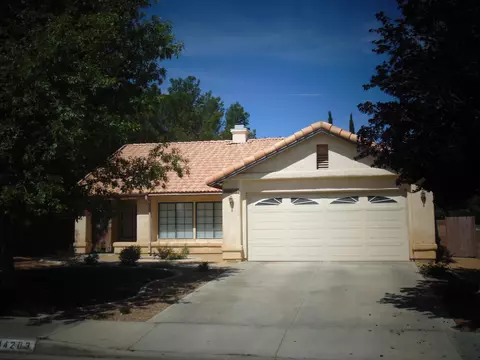 44203 Halcom Ave, Lancaster, CA 93536 photo 1