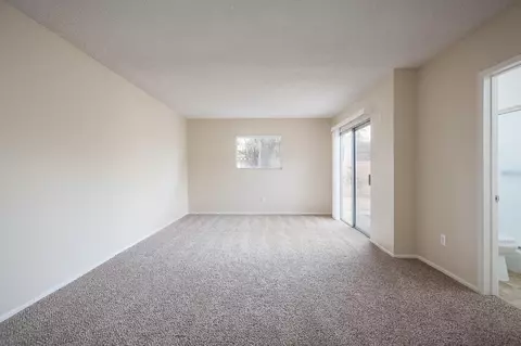 610 Ovingston St E, Lancaster, CA 93535 photo 11