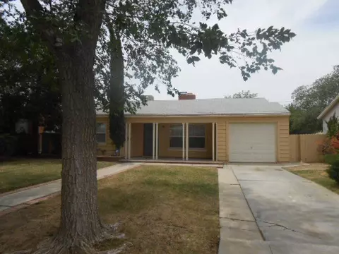 44215 Elm Ave, Lancaster, CA 93534 photo 1