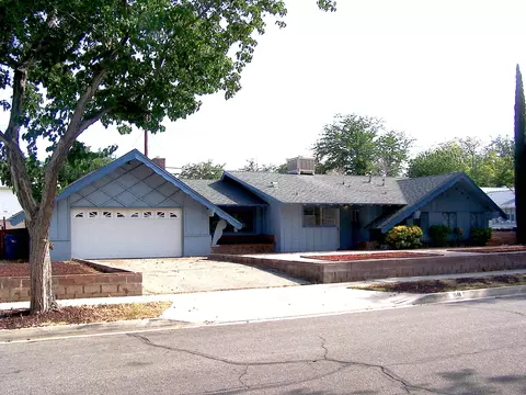1146 Avenue J4 E, Lancaster, CA 93535 photo 2