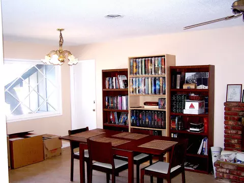 1146 Avenue J4 E, Lancaster, CA 93535 photo 5