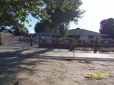 41535 156th St E, Lancaster, CA 93535 photo 2