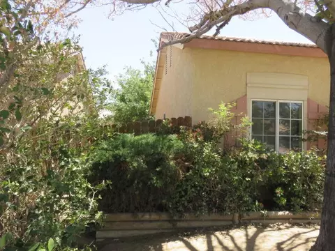 10823 Pershing St, Adelanto, CA 92301 photo 2