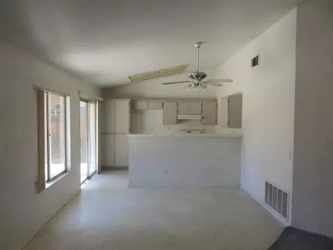 10823 Pershing St, Adelanto, CA 92301 photo 15