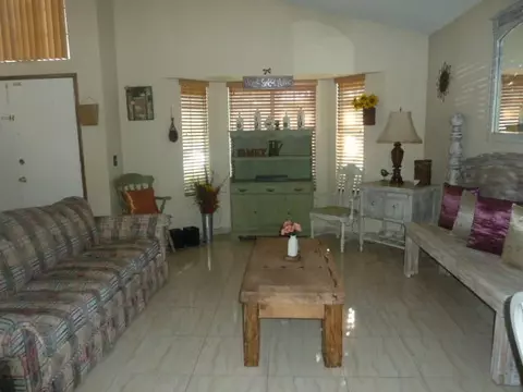 37618 Enterprise Dr, Palmdale, CA 93550 photo 4