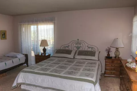 24370 Willow Pass Dr, Tehachapi, CA 93561 photo 9