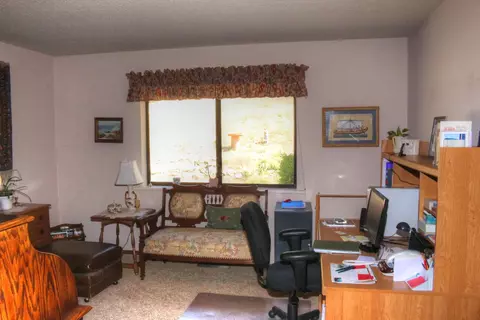 24370 Willow Pass Dr, Tehachapi, CA 93561 photo 16