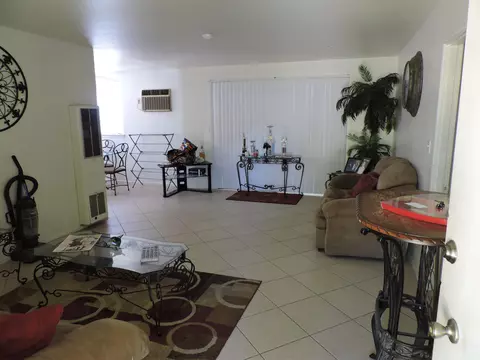531 Nugent St E, Lancaster, CA 93535 photo 6