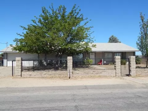 40539 166th St E, Lake Los Angeles, CA 93535 photo 1