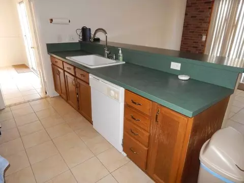 40539 166th St E, Lake Los Angeles, CA 93535 photo 8