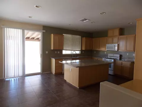 1119 Cambridge Ct, Lancaster, CA 93535 photo 7