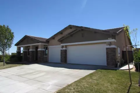 8808 Mora Ct, Lancaster, CA 93536 photo 3