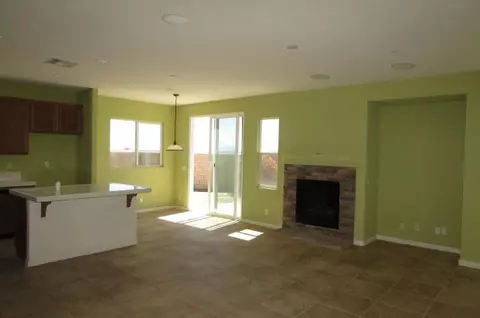 8808 Mora Ct, Lancaster, CA 93536 photo 9