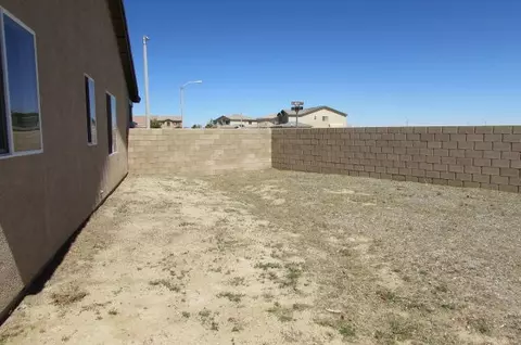 8808 Mora Ct, Lancaster, CA 93536 photo 28