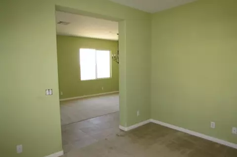 8808 Mora Ct, Lancaster, CA 93536 photo 7