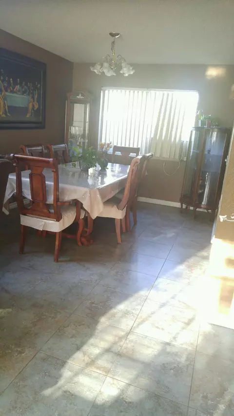 37528 Torrington St, Palmdale, CA 93550 photo 12