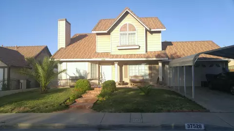 37528 Torrington St, Palmdale, CA 93550 photo 1