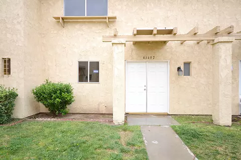 43602 Stanridge Ave, Lancaster, CA 93535 photo 1