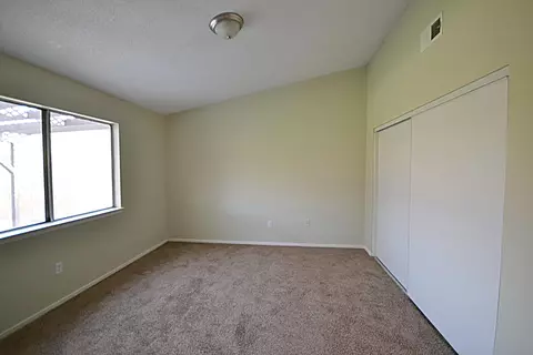 45403 Bison Cir, Lancaster, CA 93535 photo 6