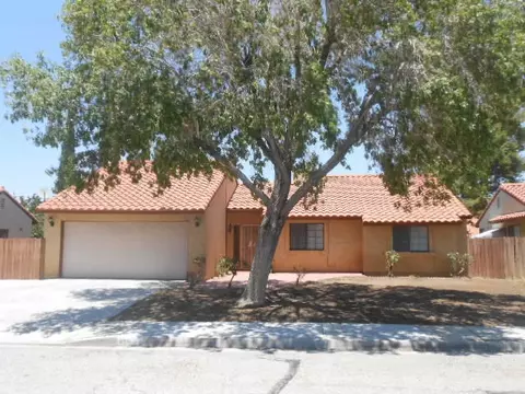 4911 Halen St, Palmdale, CA 93552 photo 1