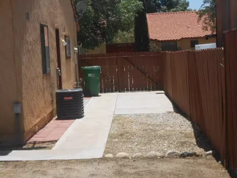 4911 Halen St, Palmdale, CA 93552 photo 11