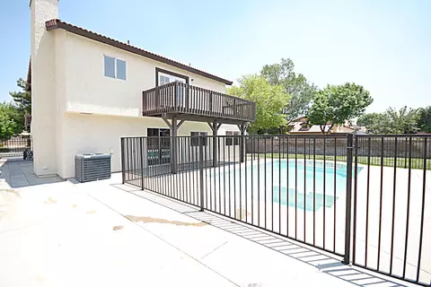 43705 16th St, Lancaster, CA 93535 photo 24