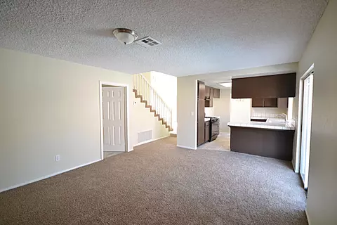 43705 16th St, Lancaster, CA 93535 photo 6