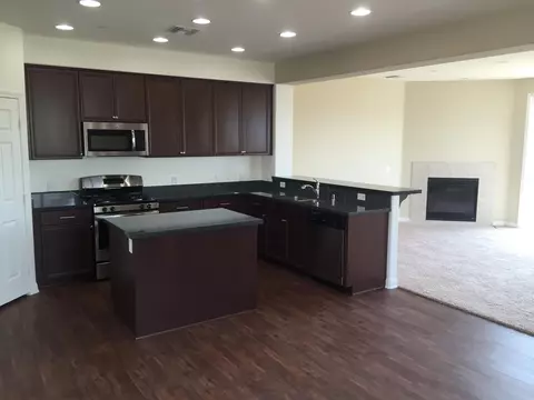 1316 Arabella Ct, Tehachapi, CA 93561 photo 3