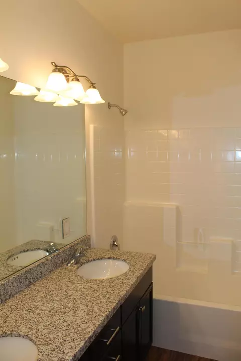 1302 Arabella, Tehachapi, CA 93561 photo 11
